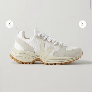 Size 8 Veja sneakers - Used